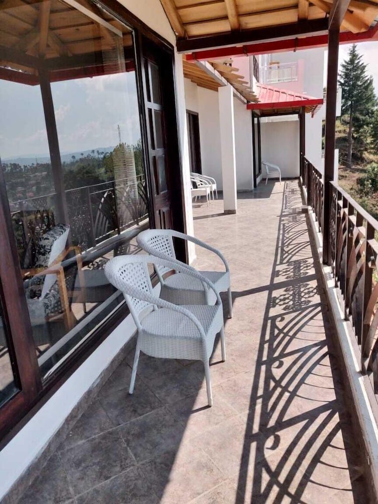 Фото Parwati Retreat