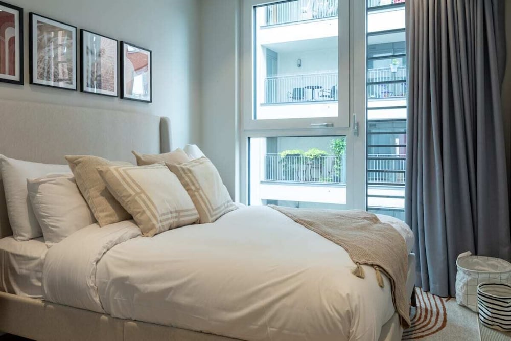 Фото The Wandsworth Gem - Astonishing 3bdr Flat