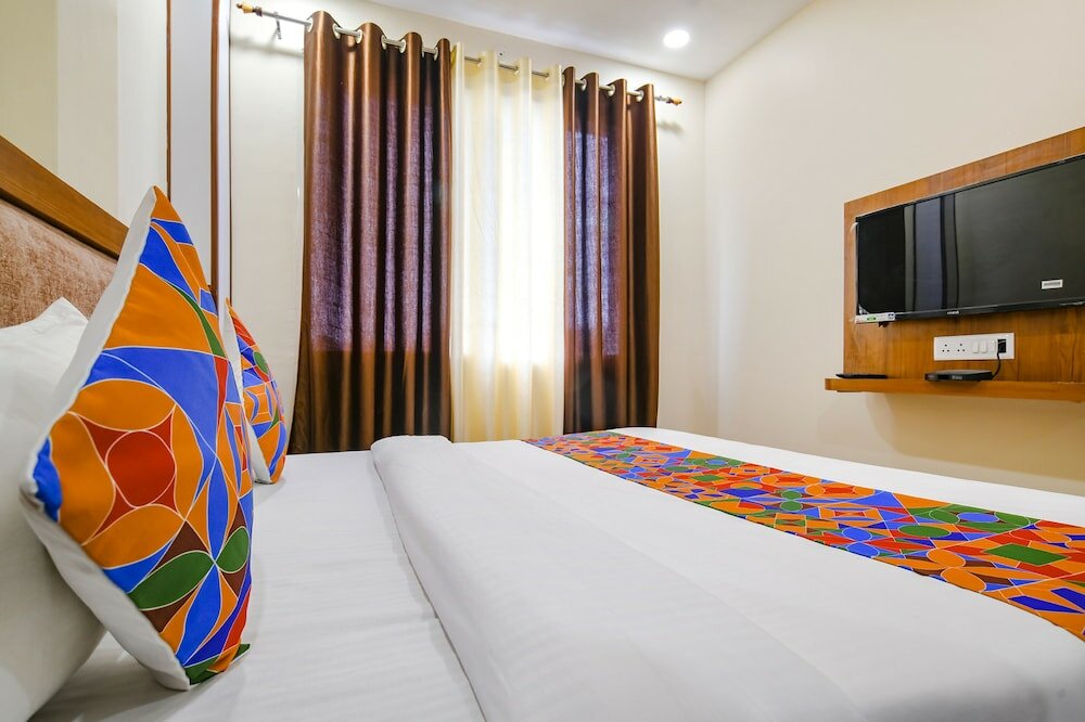 Фото Fabhotel Atharv