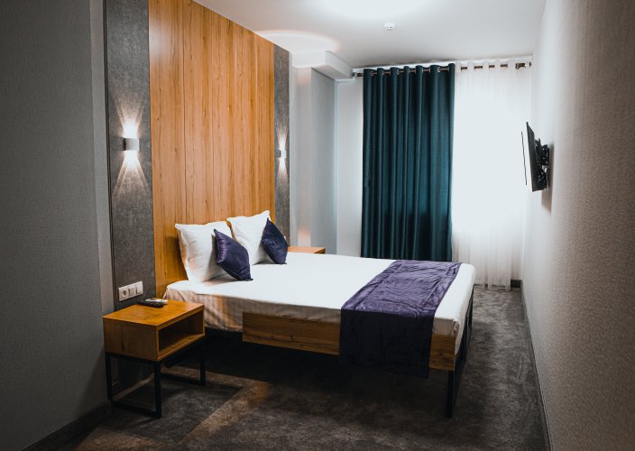 Фото Art Plaza Hotel