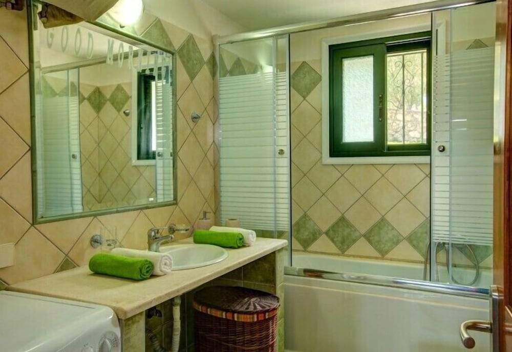 Фото Villa Iremia & Villa Galini