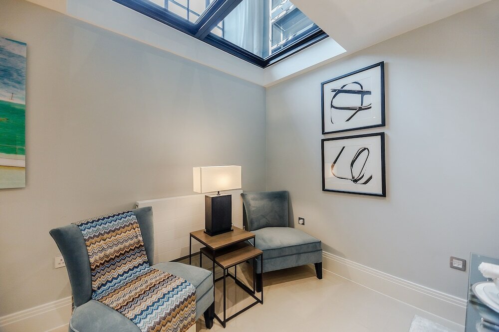 Фото Palace Wharf Apartments