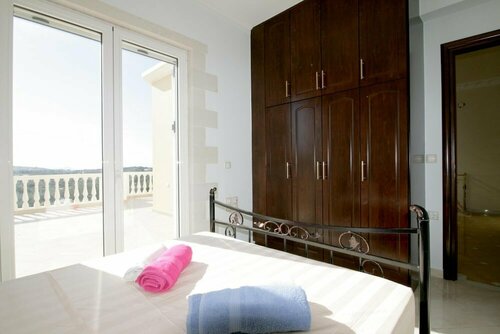 Гостиница Luxurious Villa Anthi