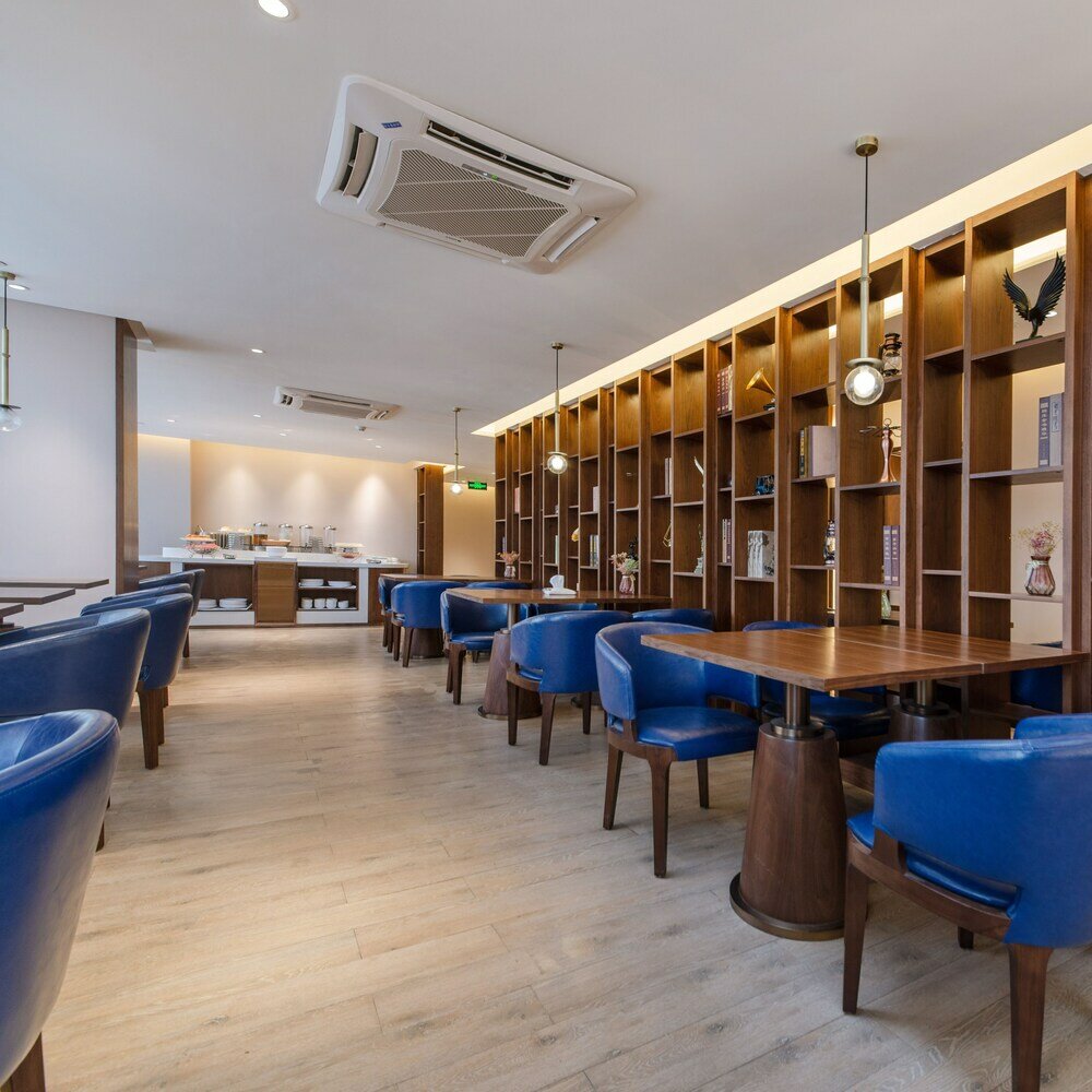 Фото Foshan Xinxuangong Hotel