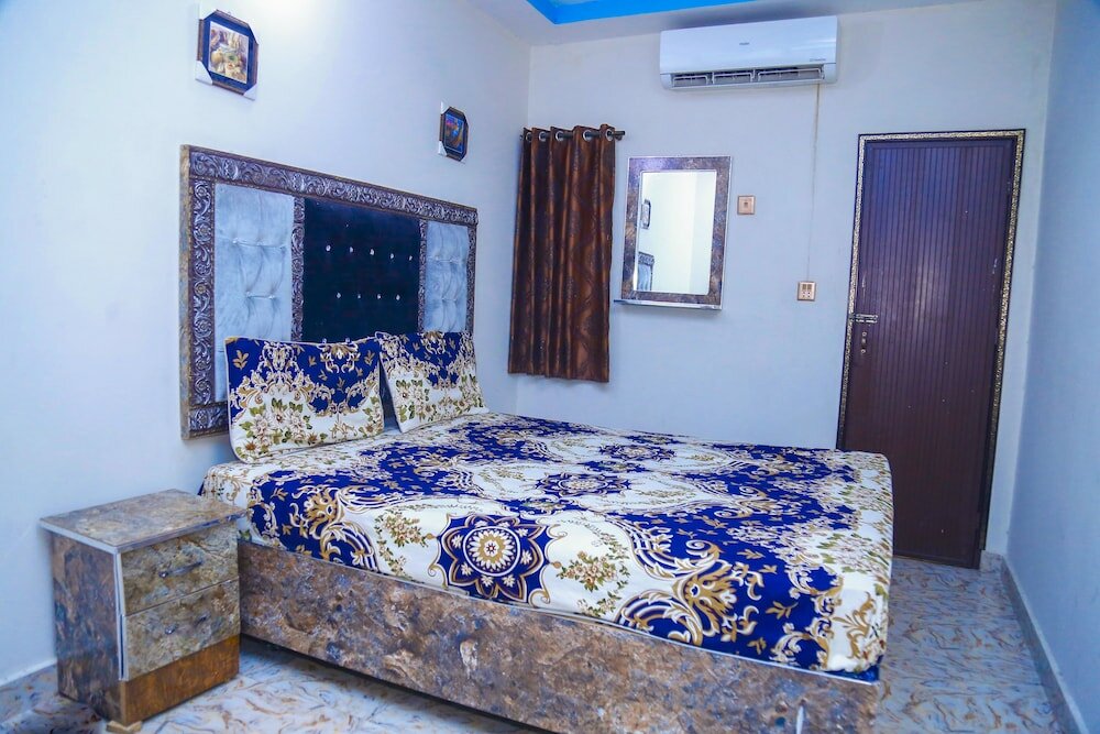 Фото New Taj Palace Hotel