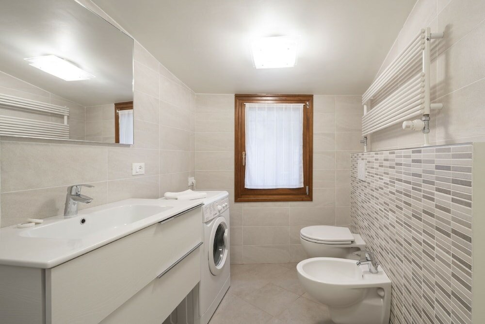 Фото Apartments in San Marco with Canal View