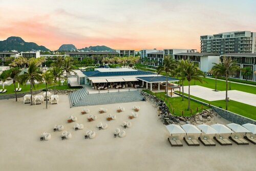 Внешний вид отеля Hyatt Regency Danang Resort and SPA в Дананге, фото 4