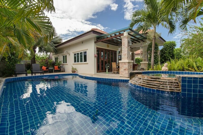 Гостиница Orchid Paradise Homes Opv30