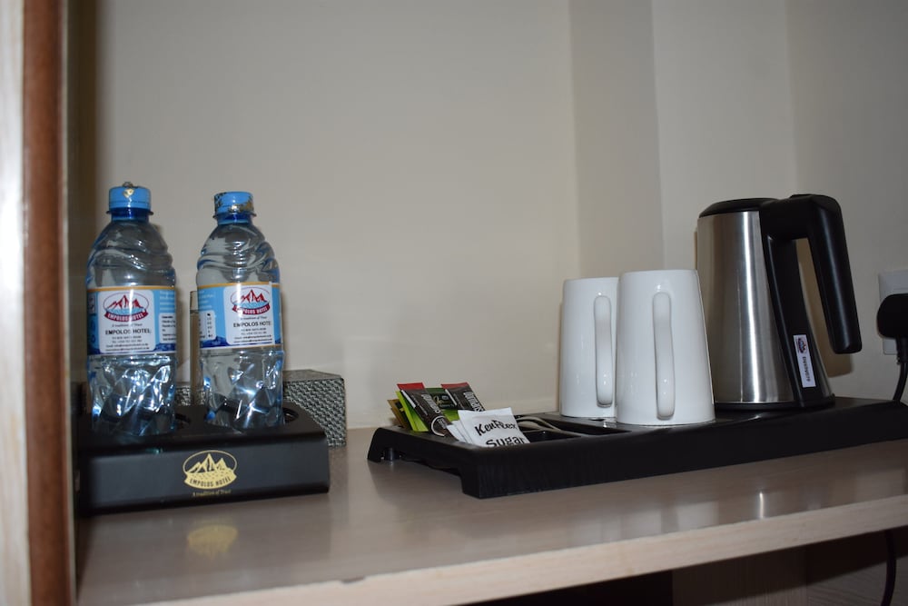 Фото Empolos Hotel Limited