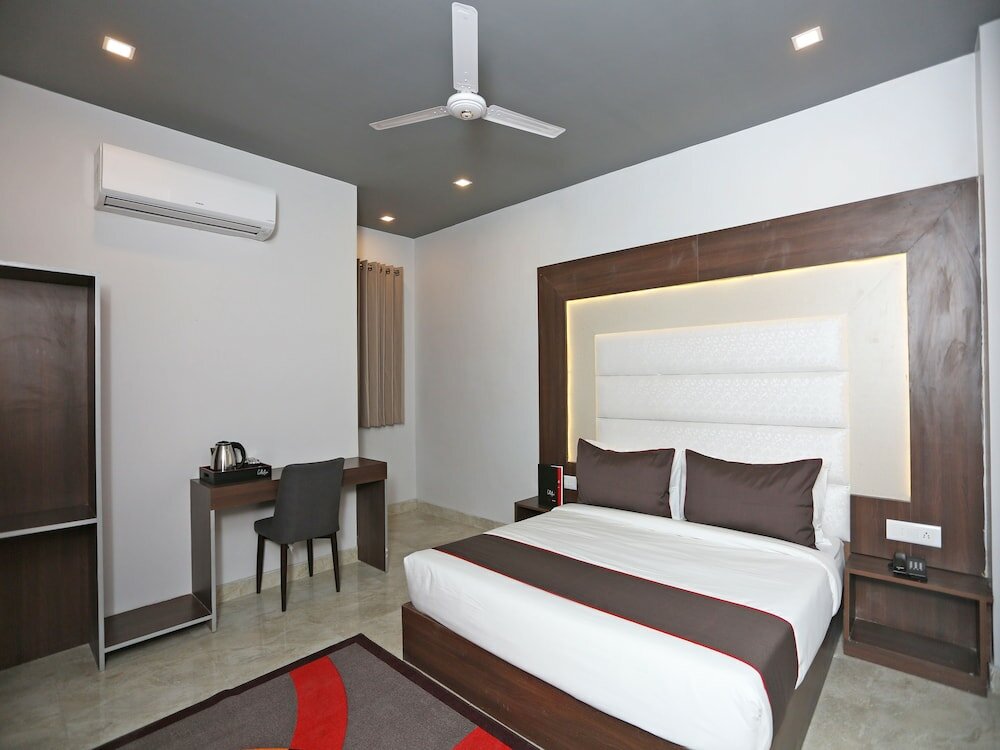 Фото Hotel Capital Mount