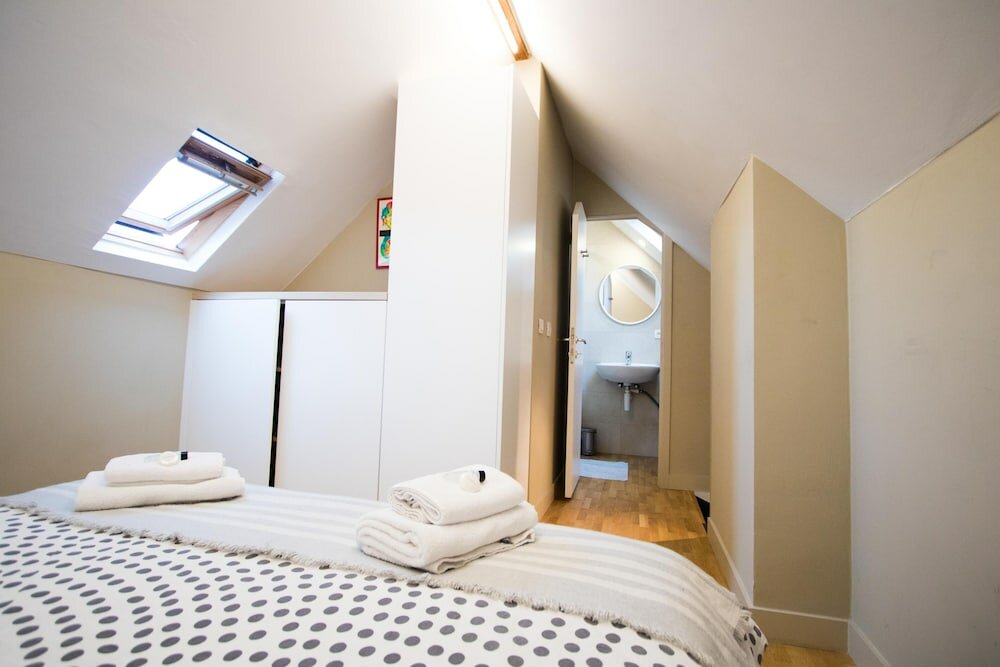 Фото Charming Triplex Near Avenue Louise