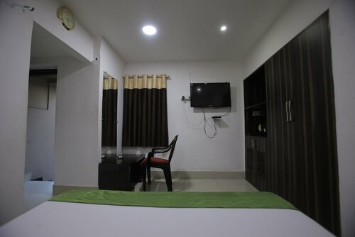 Гостиница Hotel Rio Inn Trimbakeswer в Дургапуре
