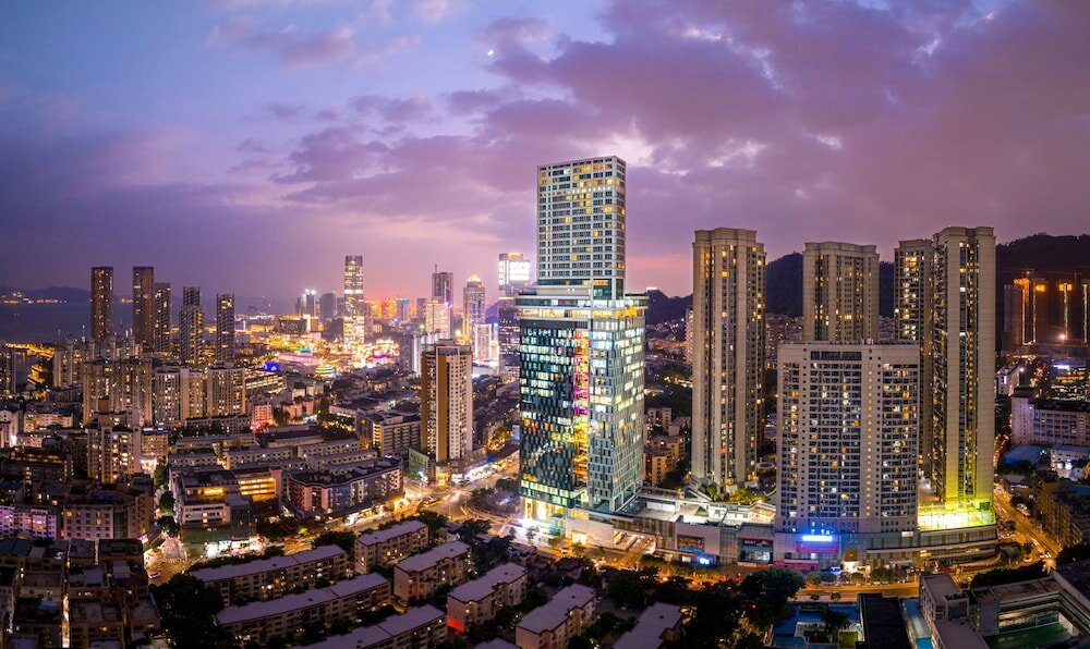 Фото отеля 1