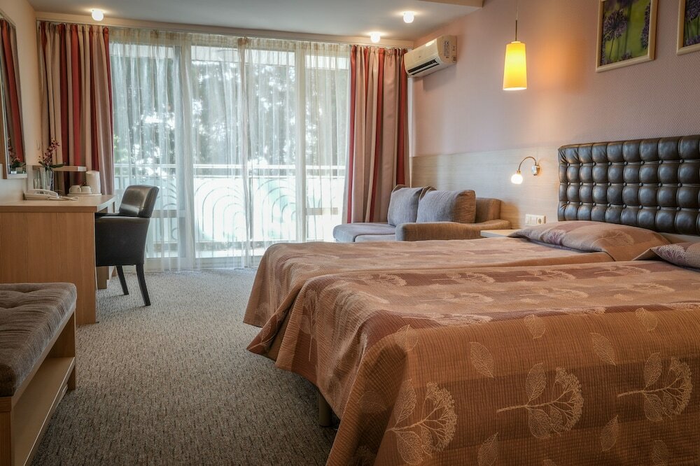 Фото Hotel Sandy Beach - All Inclusive