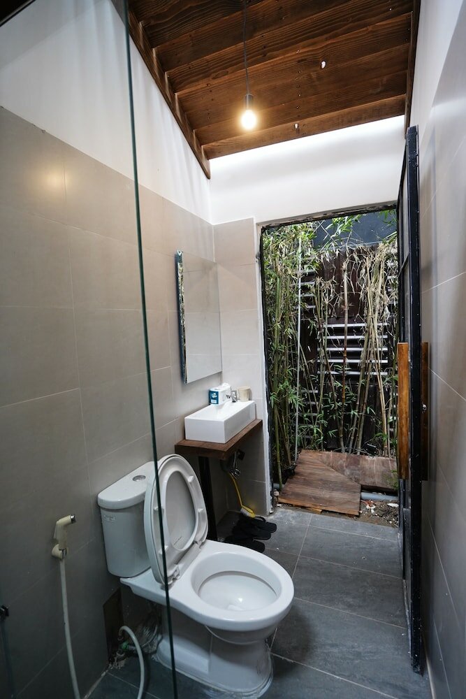 Фото The Secret Garden - Hostel