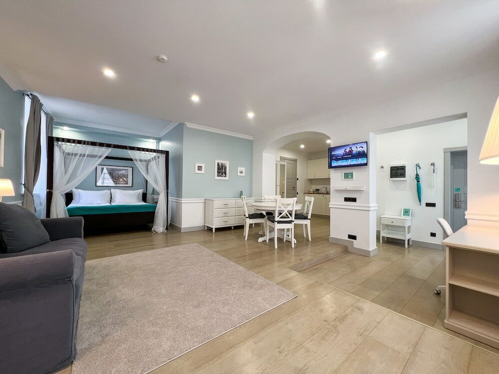 Фото Revelton Suites Riga