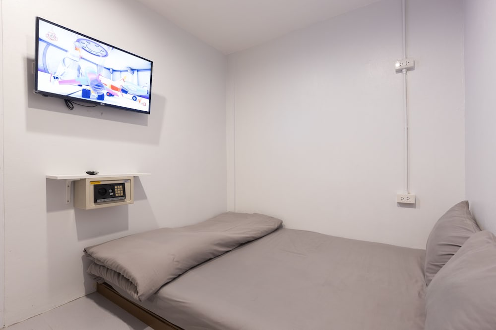 Фото Minimal House Patong - Adults Only