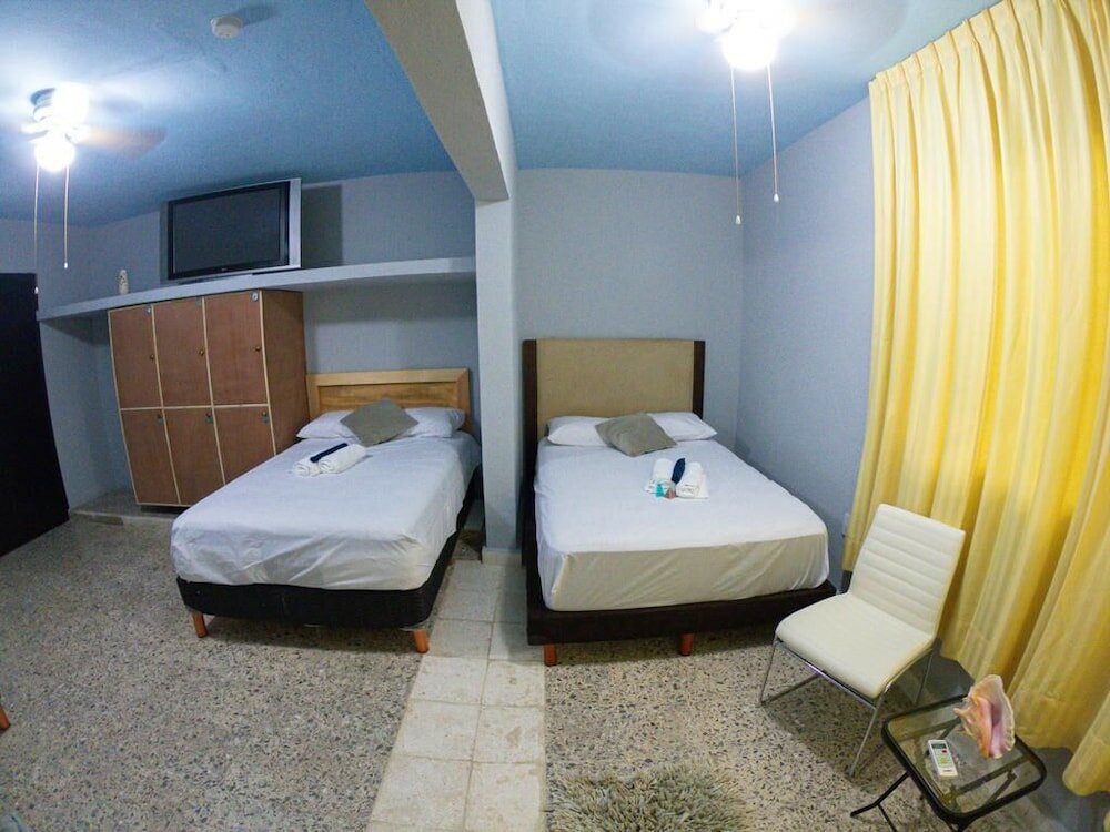 Фото Royal Honey Hostel