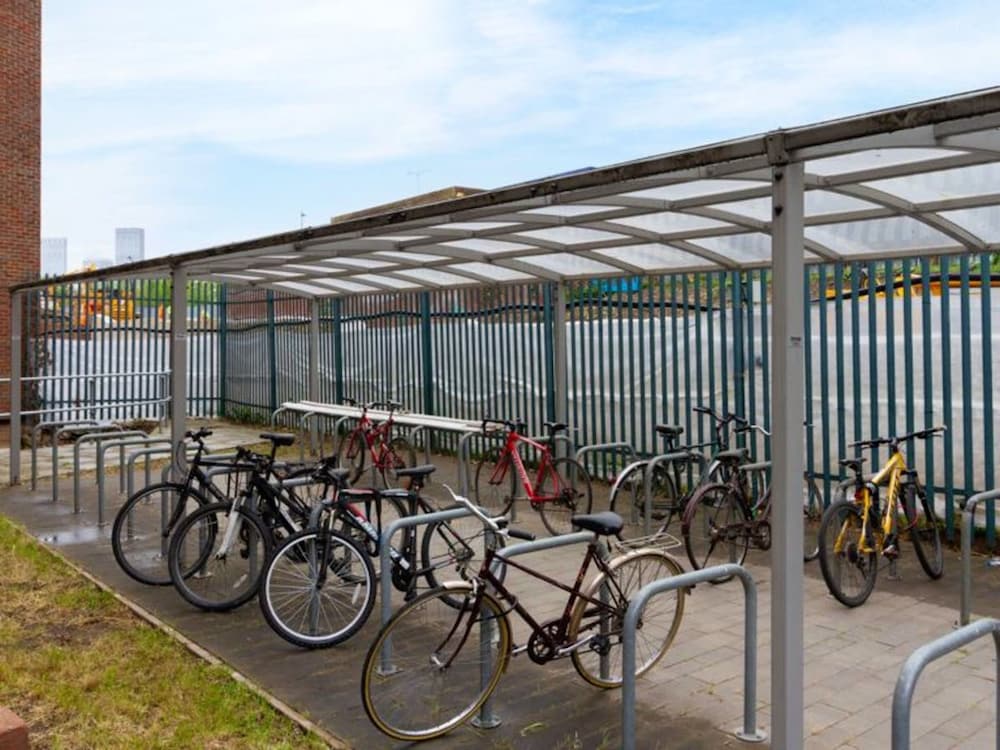 Фото Trendy Rooms for Students Southwark Park