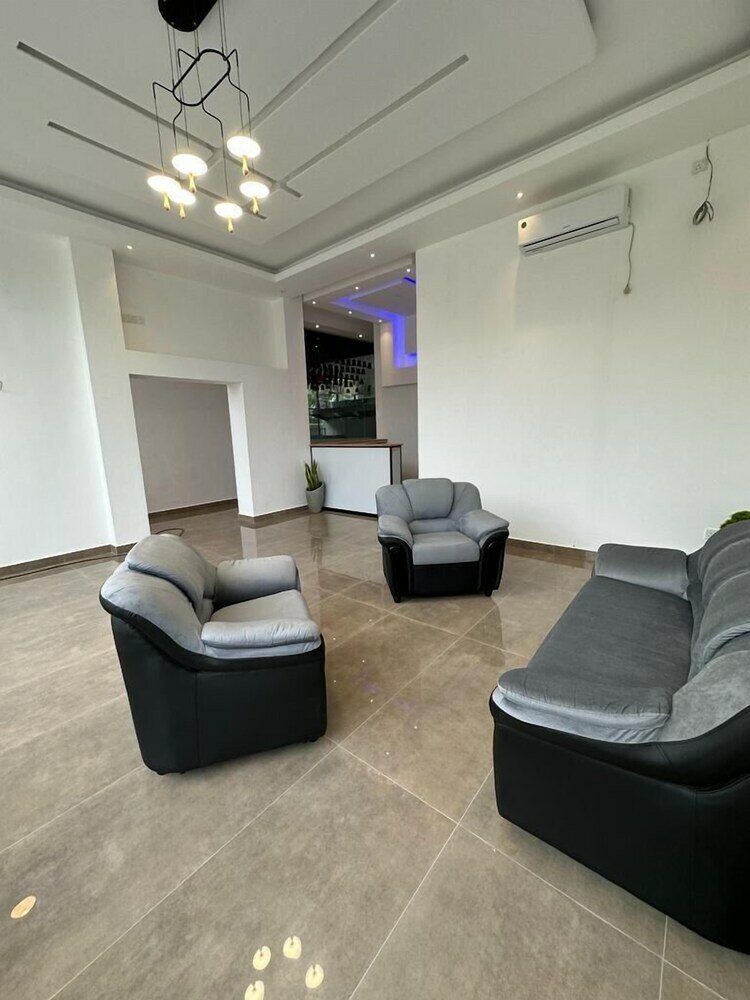 Фото Mzion Hotel Weligama