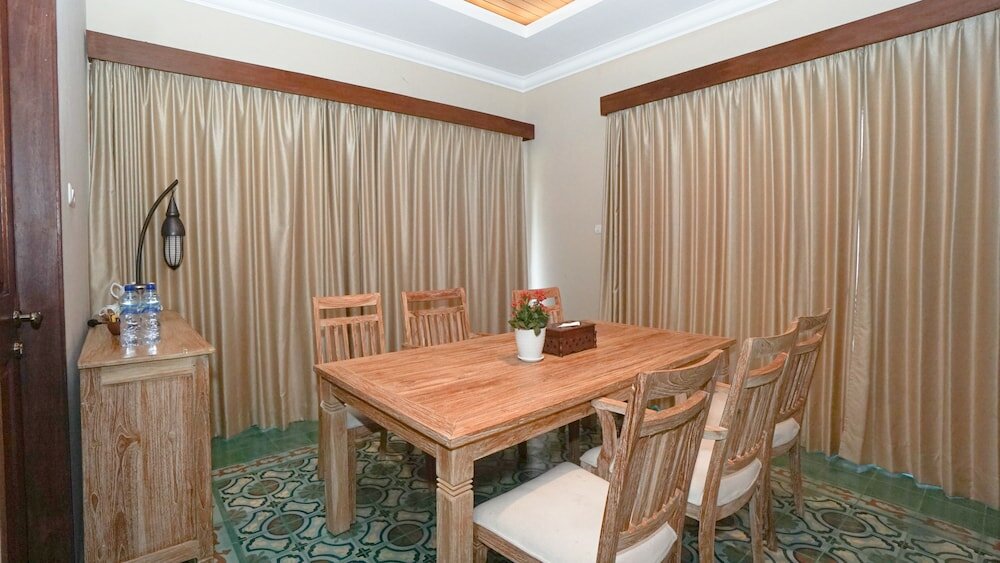 Фото Shanaya Resort Malang