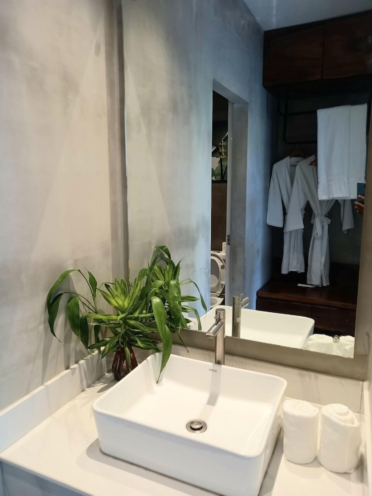 Фото Kampot Tropical Village