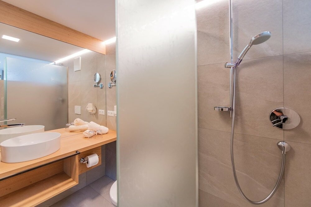 Фото Hotel Juenmi