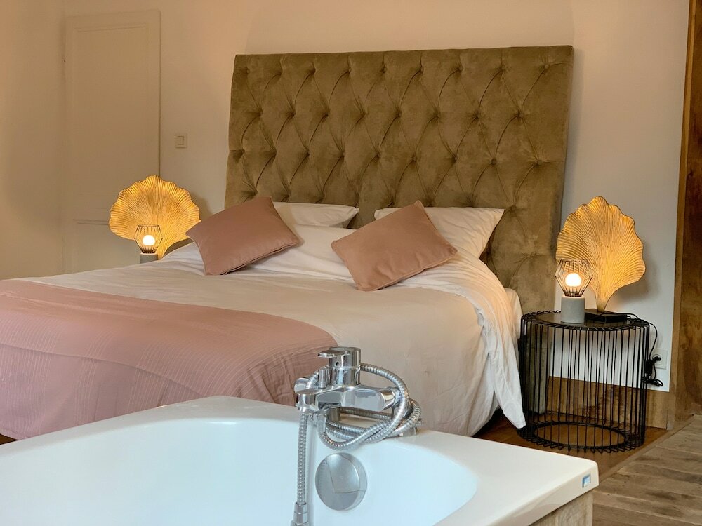 Фото L'école des Demoiselles