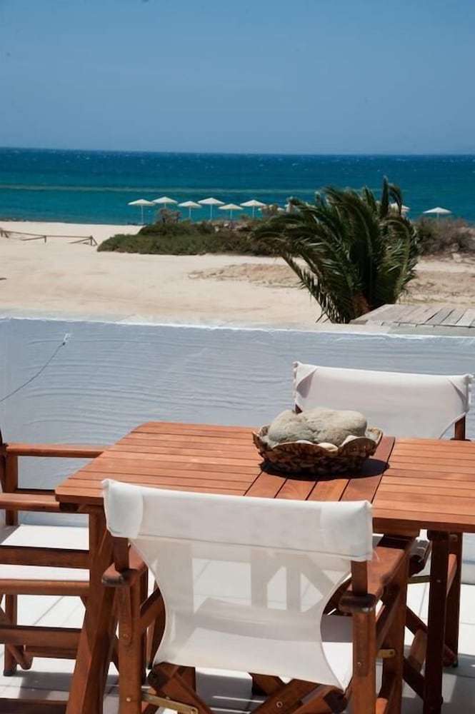 Фото Maistrali Studios & Apartments