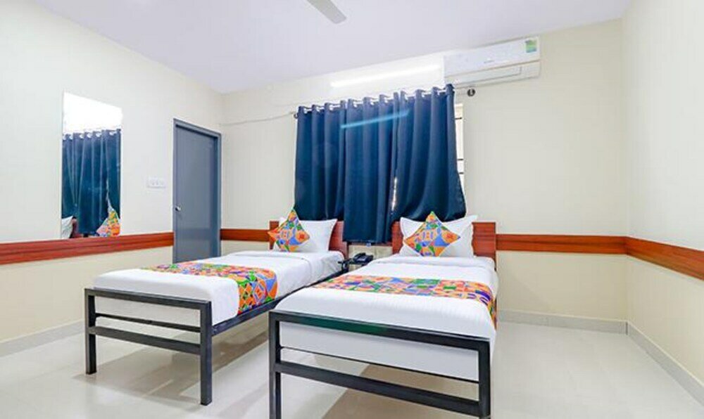 Фото Fabhotel Prestine Tree