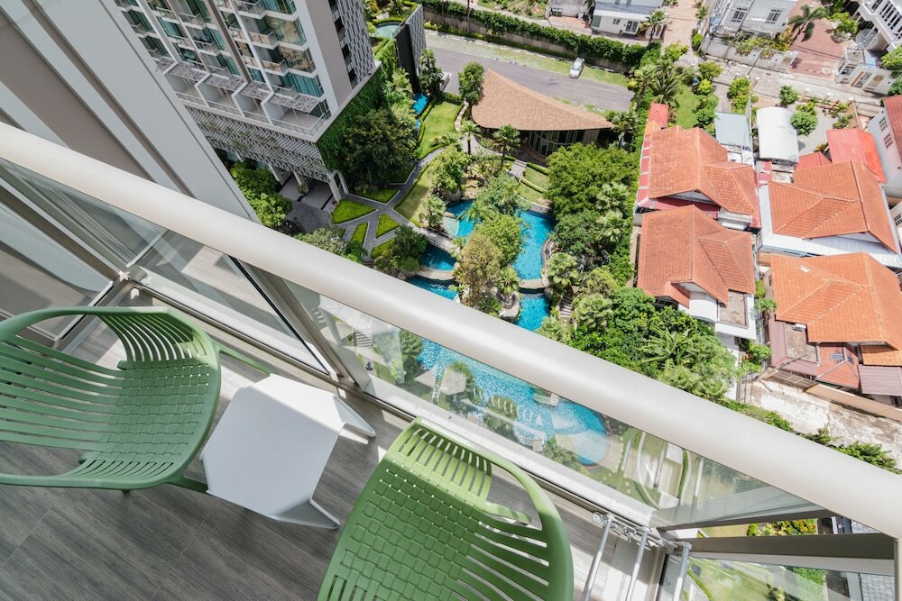 Фото The Riviera Wongamat by Pattaya Holiday