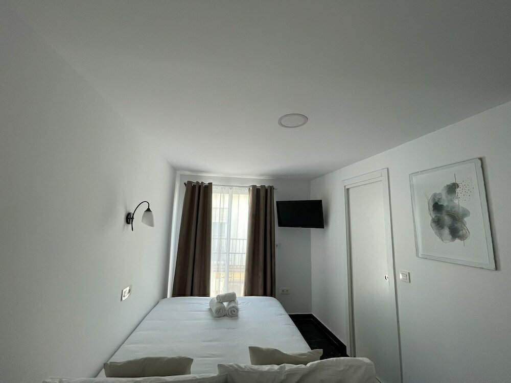 Фото SL Hostel Marbella