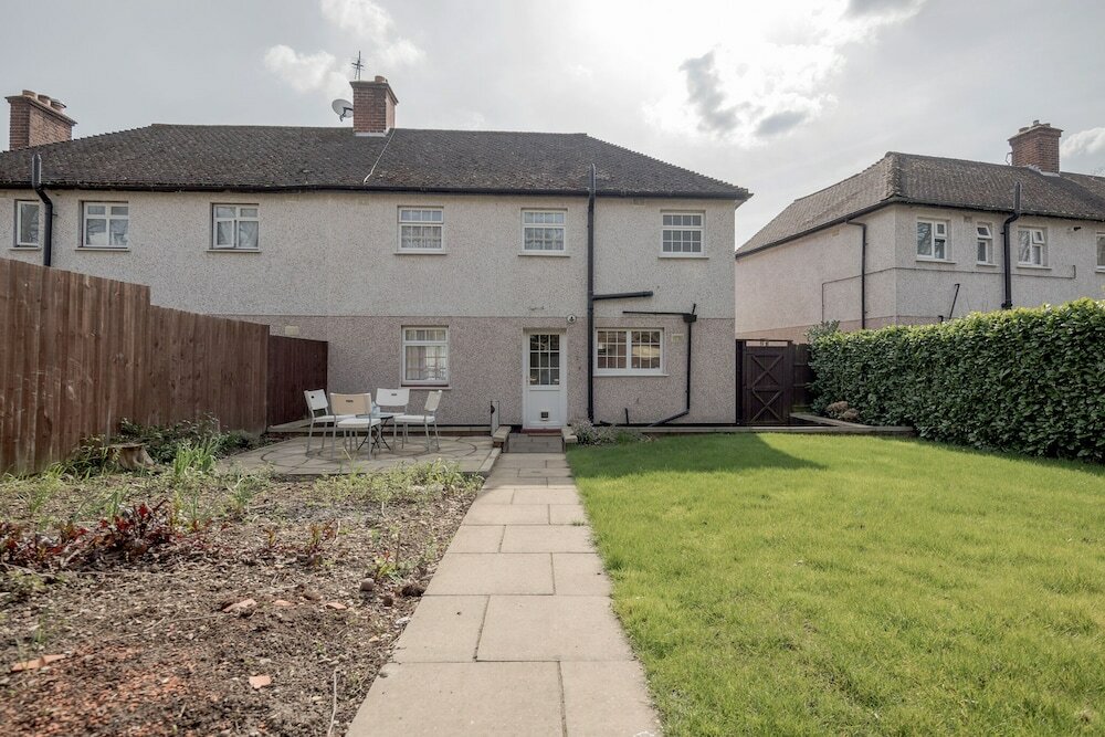 Фото Mpl Apartments - Woodside House by Harry Potter Studios