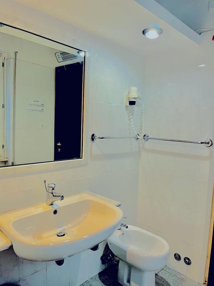 Фото Albergo Ristorante Belsito Fiuggi Nhost