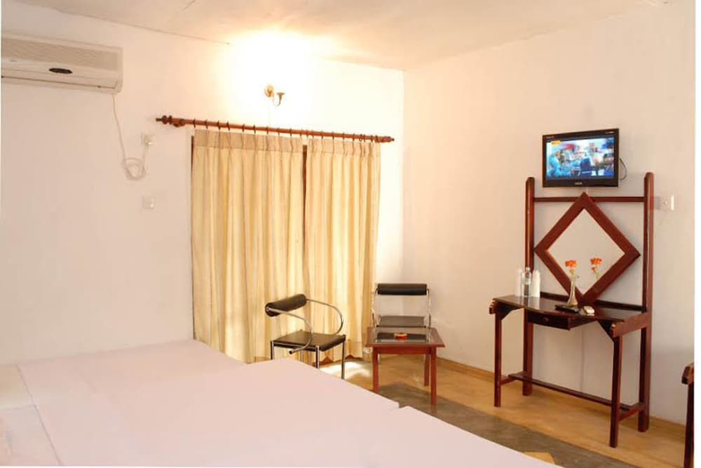 Фото Samorich Hotel