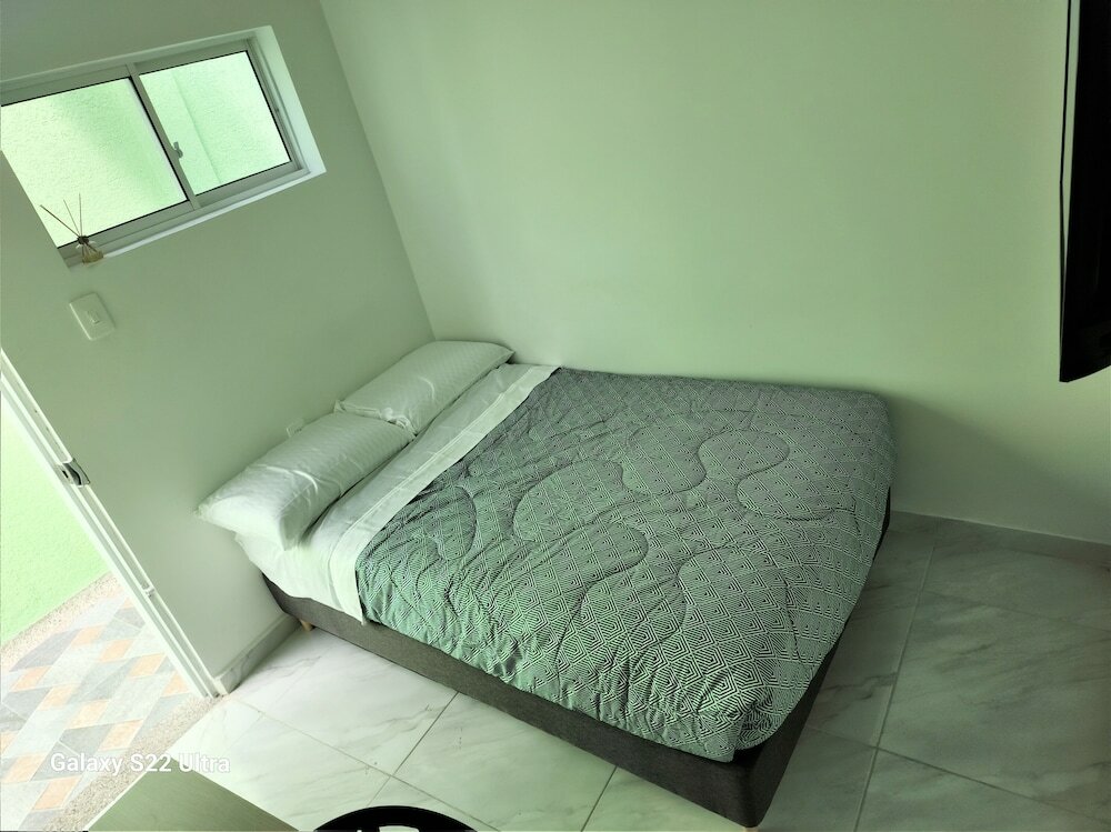 Фото Hostal Willy Home