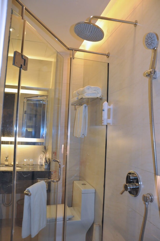 Фото KaiMan Hotel