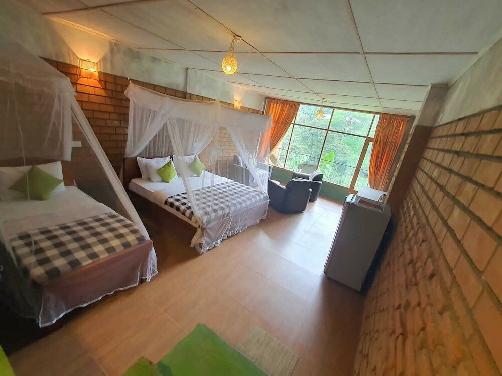 Фото Ayubo Ella - Bed & Breakfast