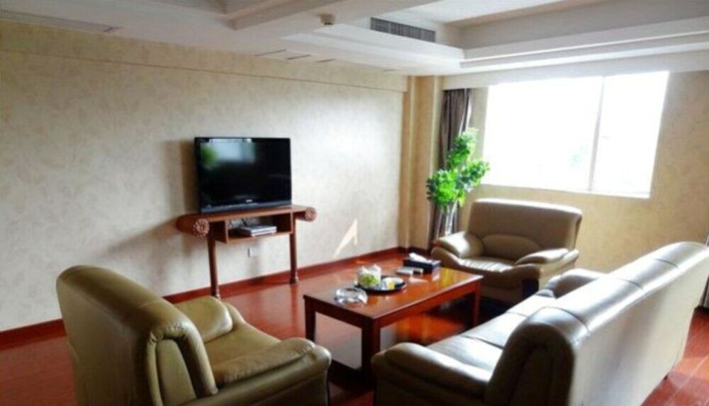 Фото Miya Hotel Guangzhou Shahe Branch