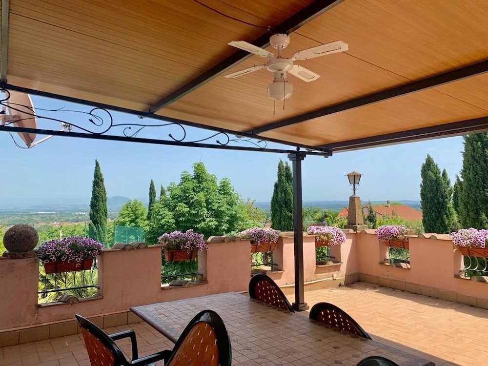 Фото La Torretta Guest House