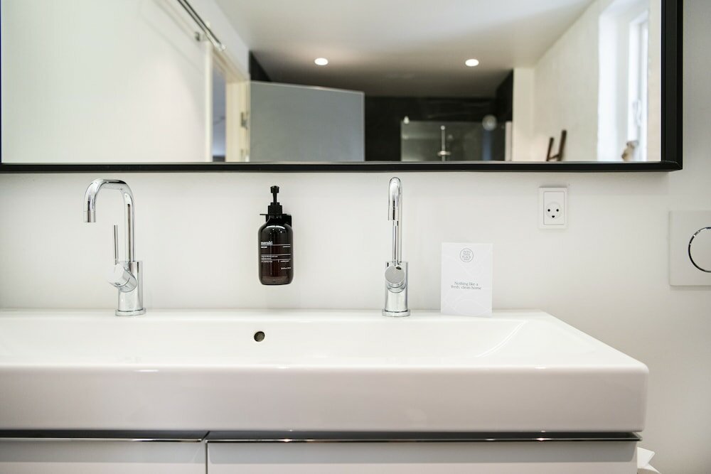 Фото The Churchill Penthouse - Into This Place