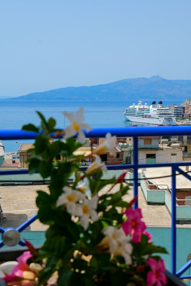 Фото Elidon Apartments