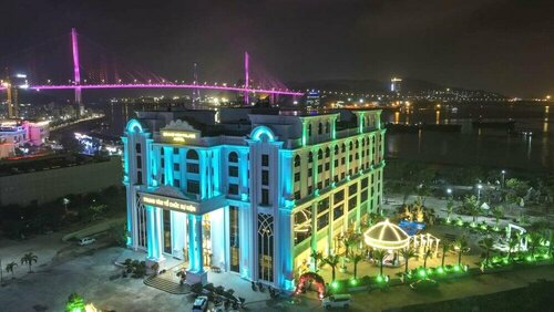 Гостиница Grand View Palace Ha Long Hotel в Провинции Куангнинь