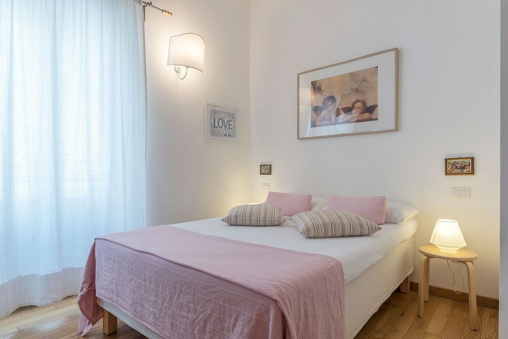 Фото Santa Maria Maggiore Exclusive Apartment