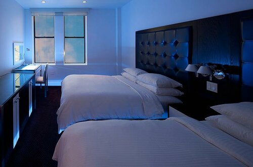 Гостиница Dream Midtown в Нью-Йорке