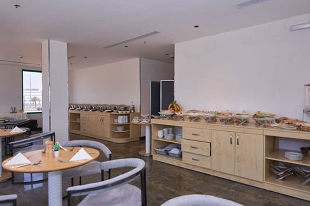 Фото Marvelous Hotel