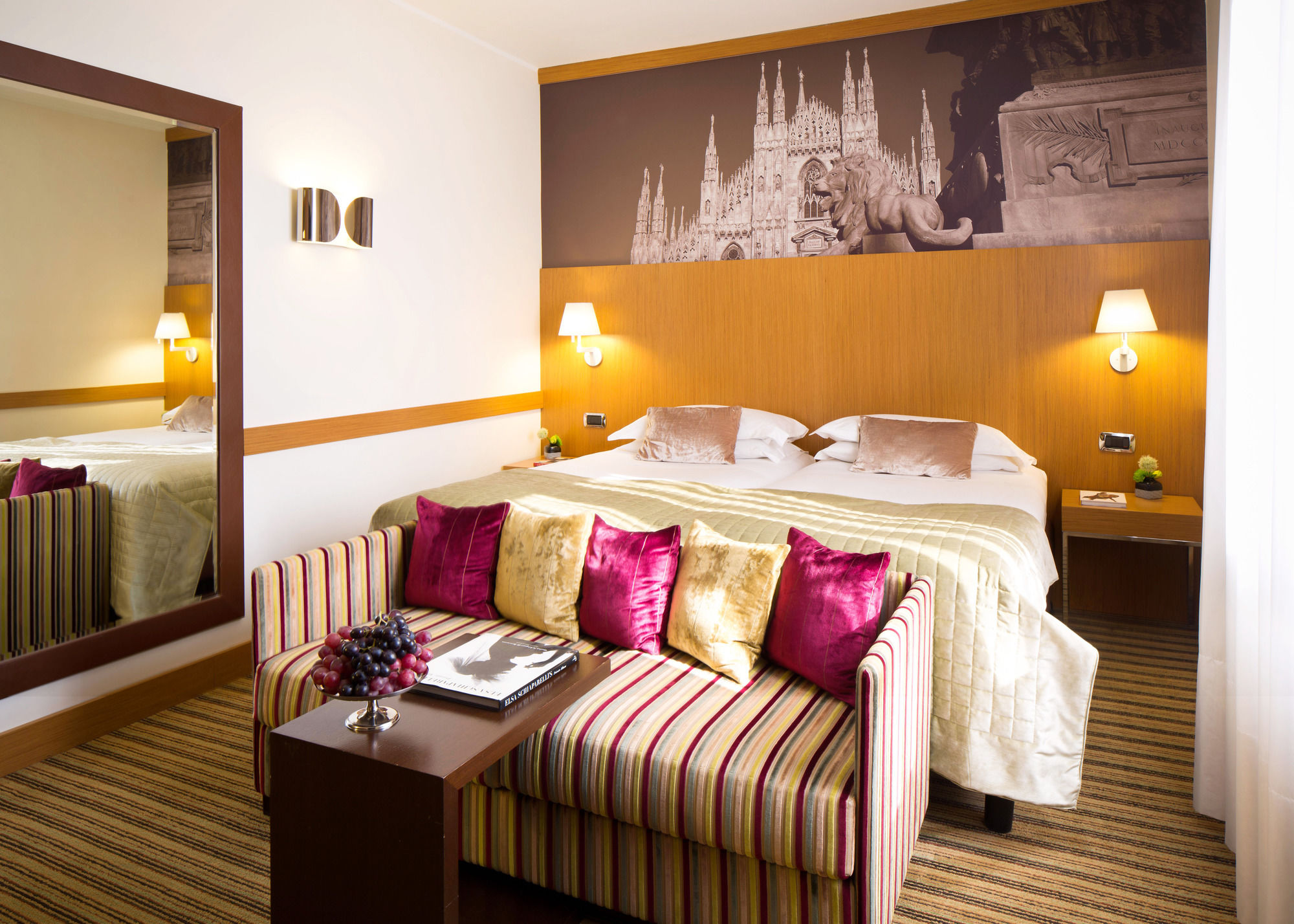 Фото Starhotels Tourist