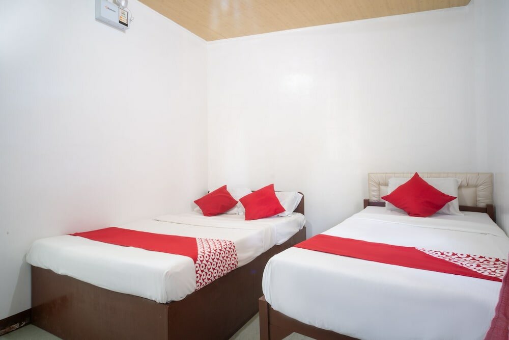 Фото Oyo 615 Cvp Hotel