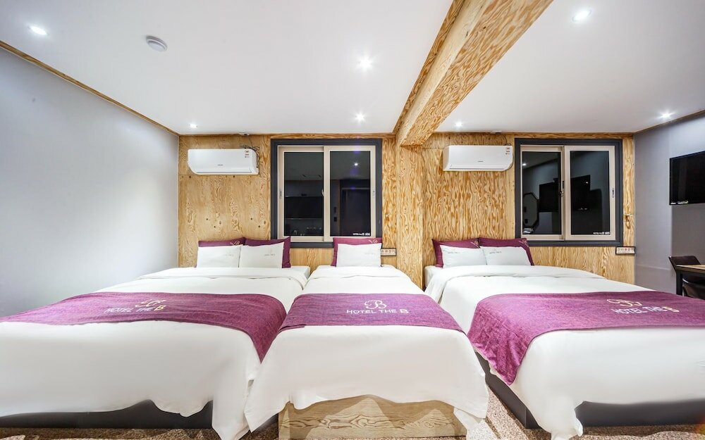 Фото Yeosu Hotel The B