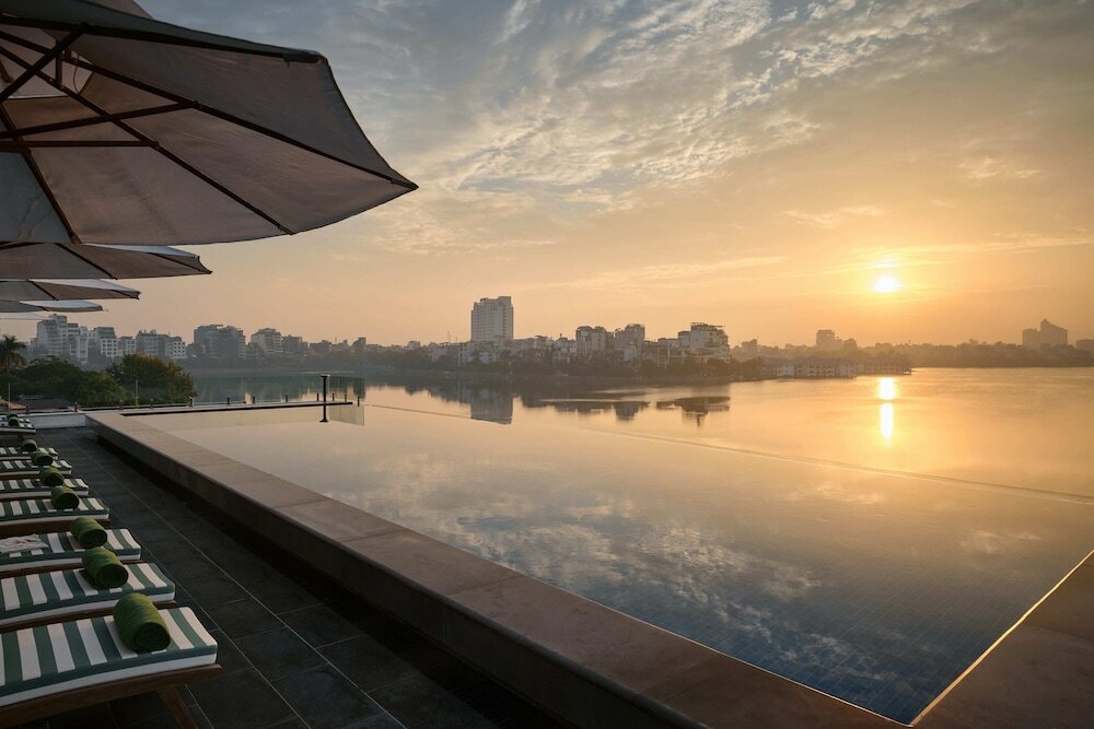 Фото Elegant Mansion 88